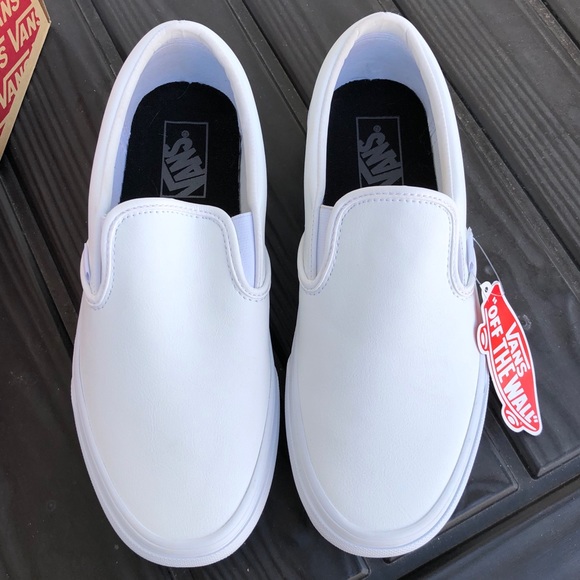 vans tumble slip on white